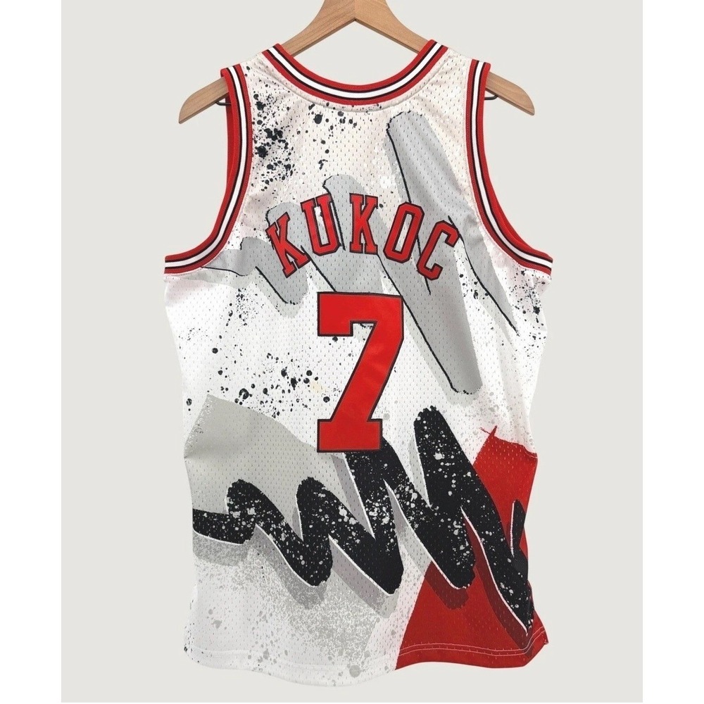 Mitchell & Ness Chicago Bulls Jersey Mens L White Toni Kukoc 7 Paint Splatter - Picture 4 of 12